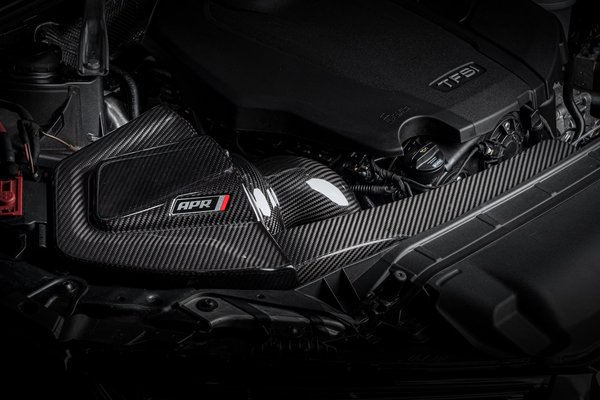 APR Carbon Air Intake - 2.0 TFSI Audi  A4/A5 B9